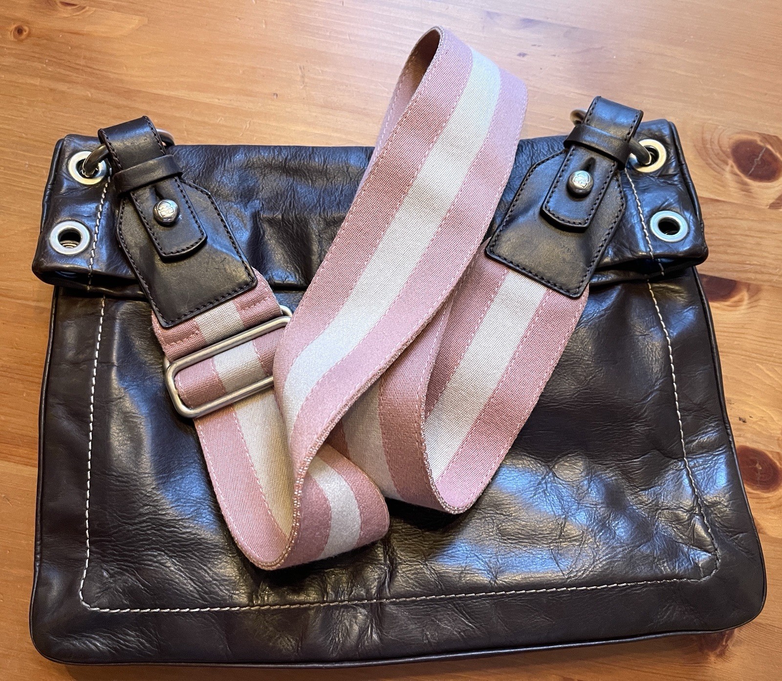 Bally Brown Leather Bag w/Rare Pink & Ivory Canvas Strap 10″ x 13″ Vintage