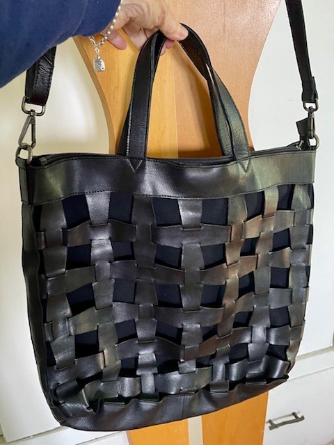 NEW! LATICO LEATHERS PALOMA TOTE/CROSSBODY w/ Removable Lining ~ Unisex Design