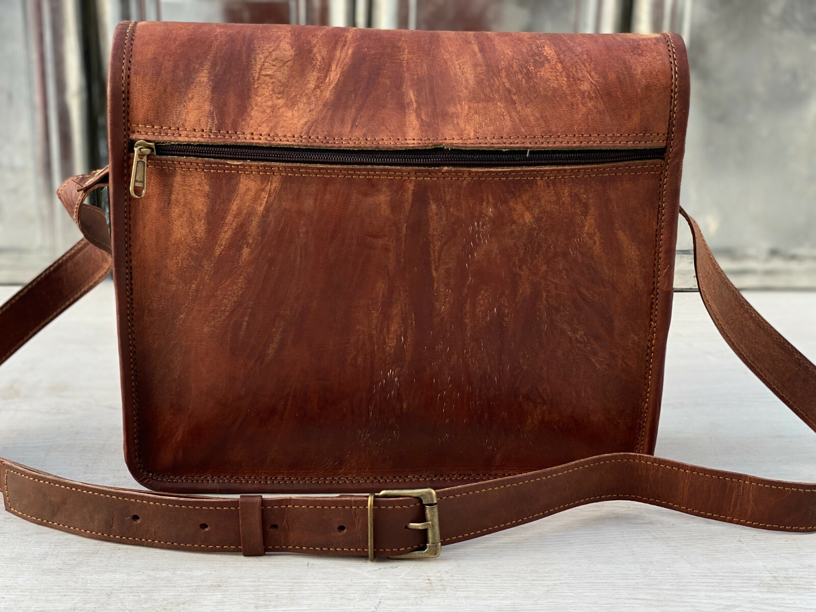 18 Inch Men Best Seller Vintage Leather Messenger Shoulder Laptop Bag Briefcase