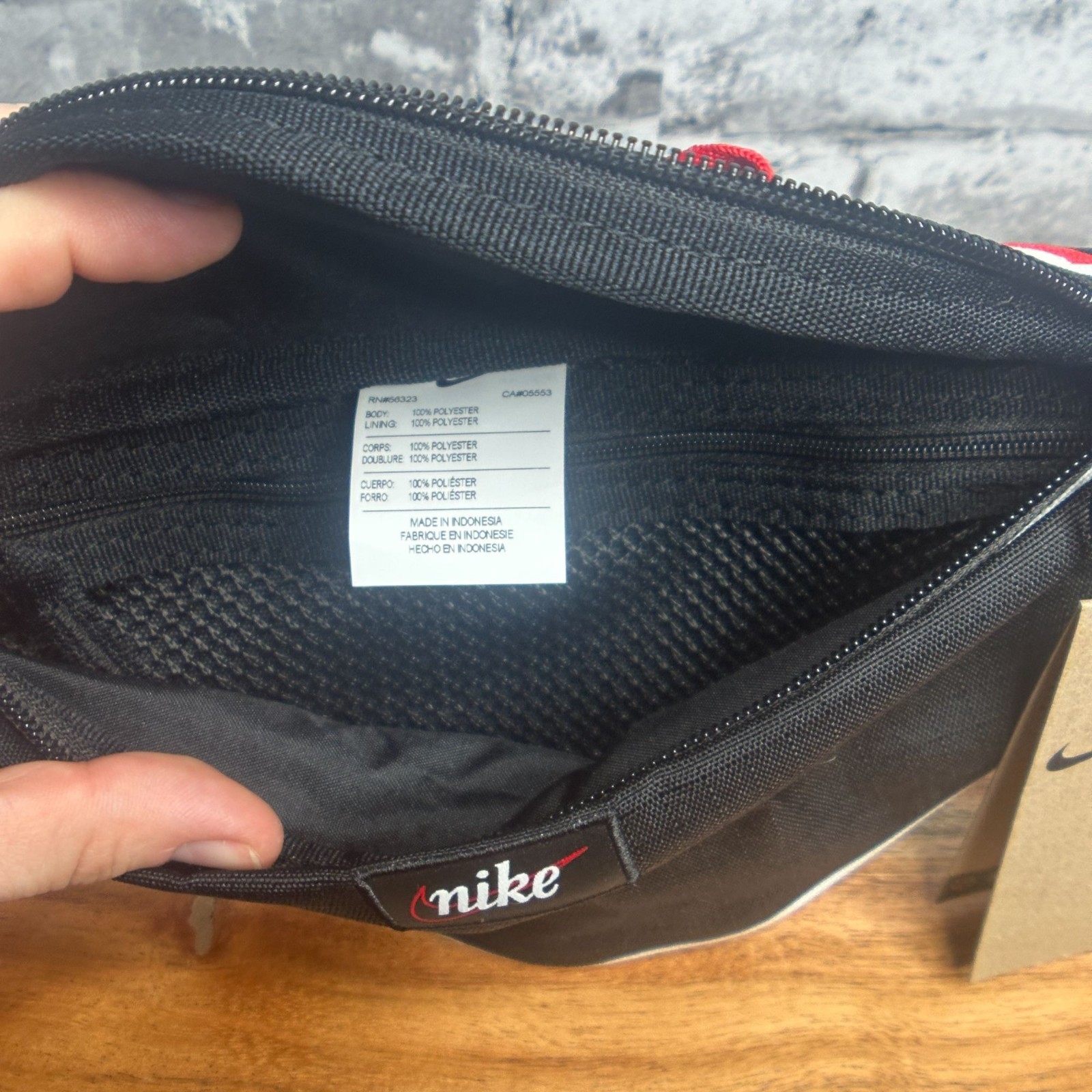 NWT Nike Heritage Retro Hip Pack Small 1L ONE SIZE (Black University Red White)