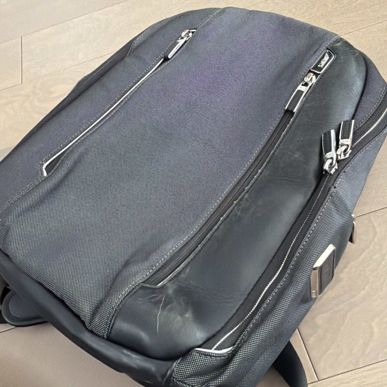 TUMI Arrive Logan Backpack 38cm Portable A4 Black Gray Used
