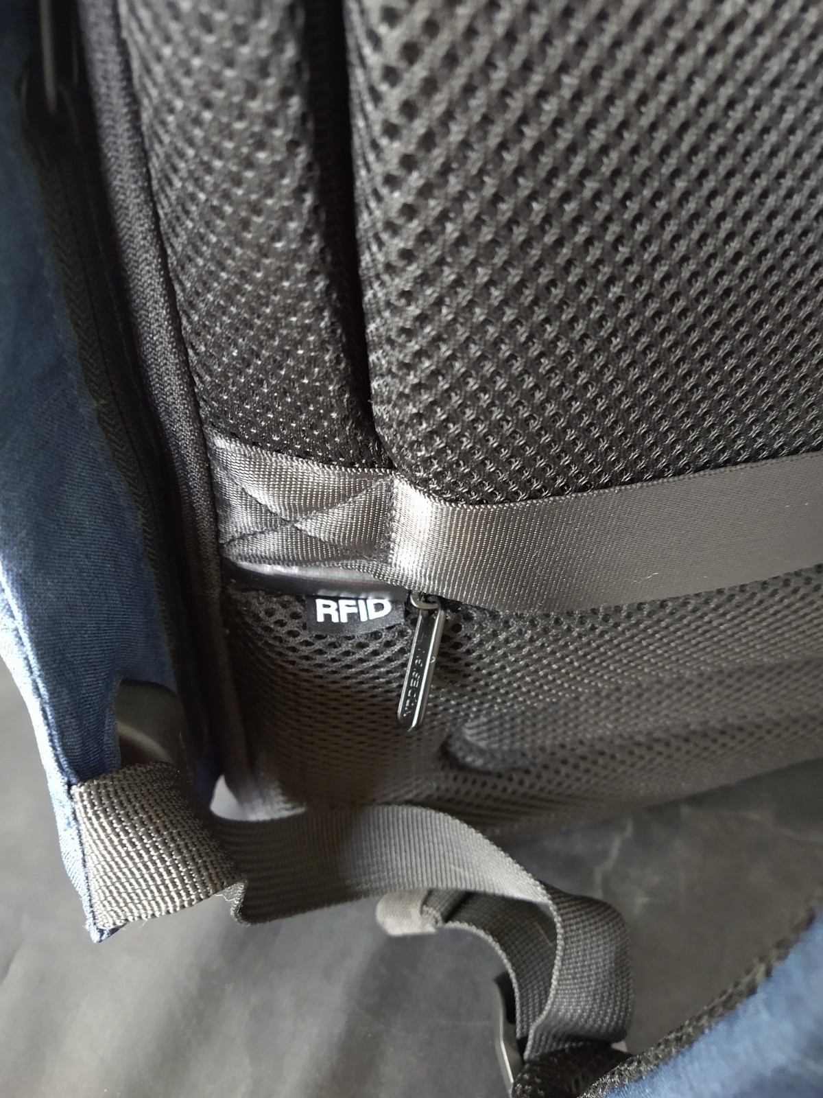 XD Design Backpack Bobby BLUE Anti Theft Travel Laptop USB Port/RFID Stash Area