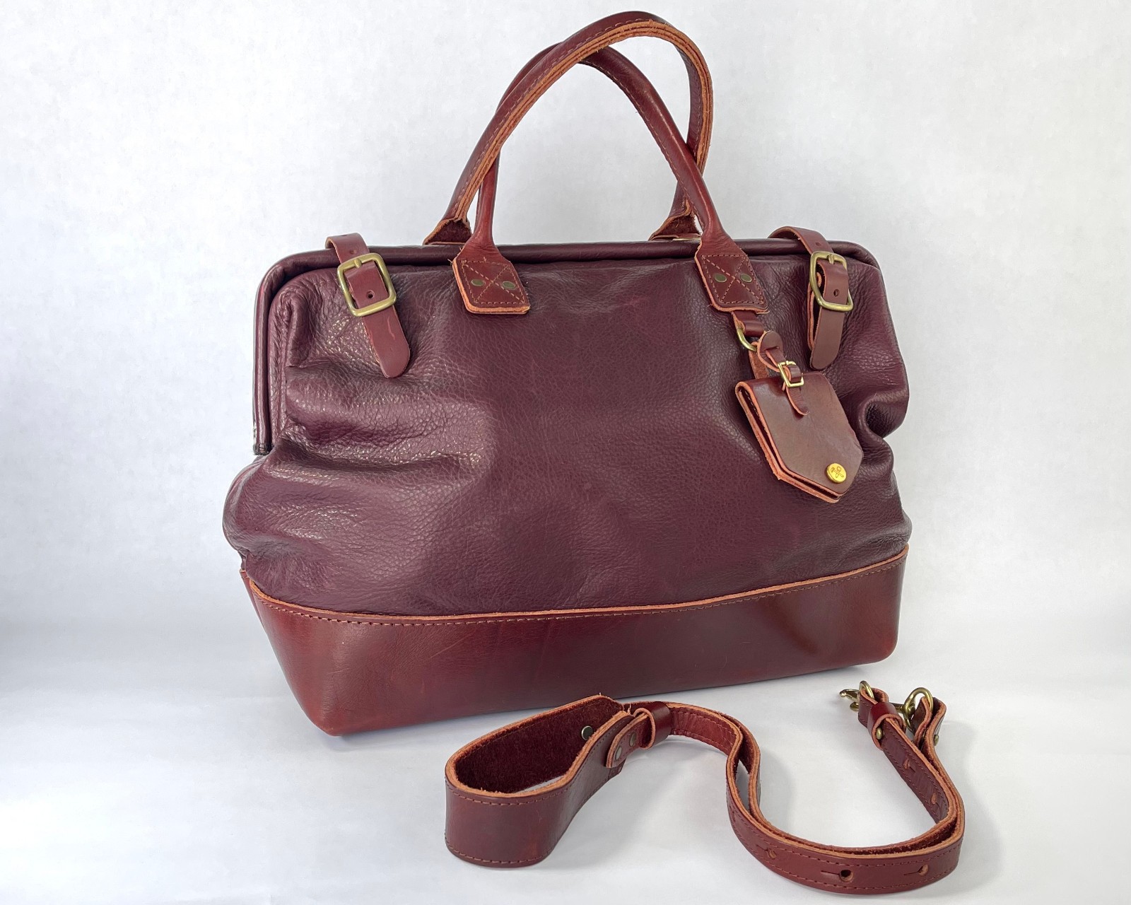 Billykirk No 165 Medium burgundy leather carryall weekender overnight duffle bag