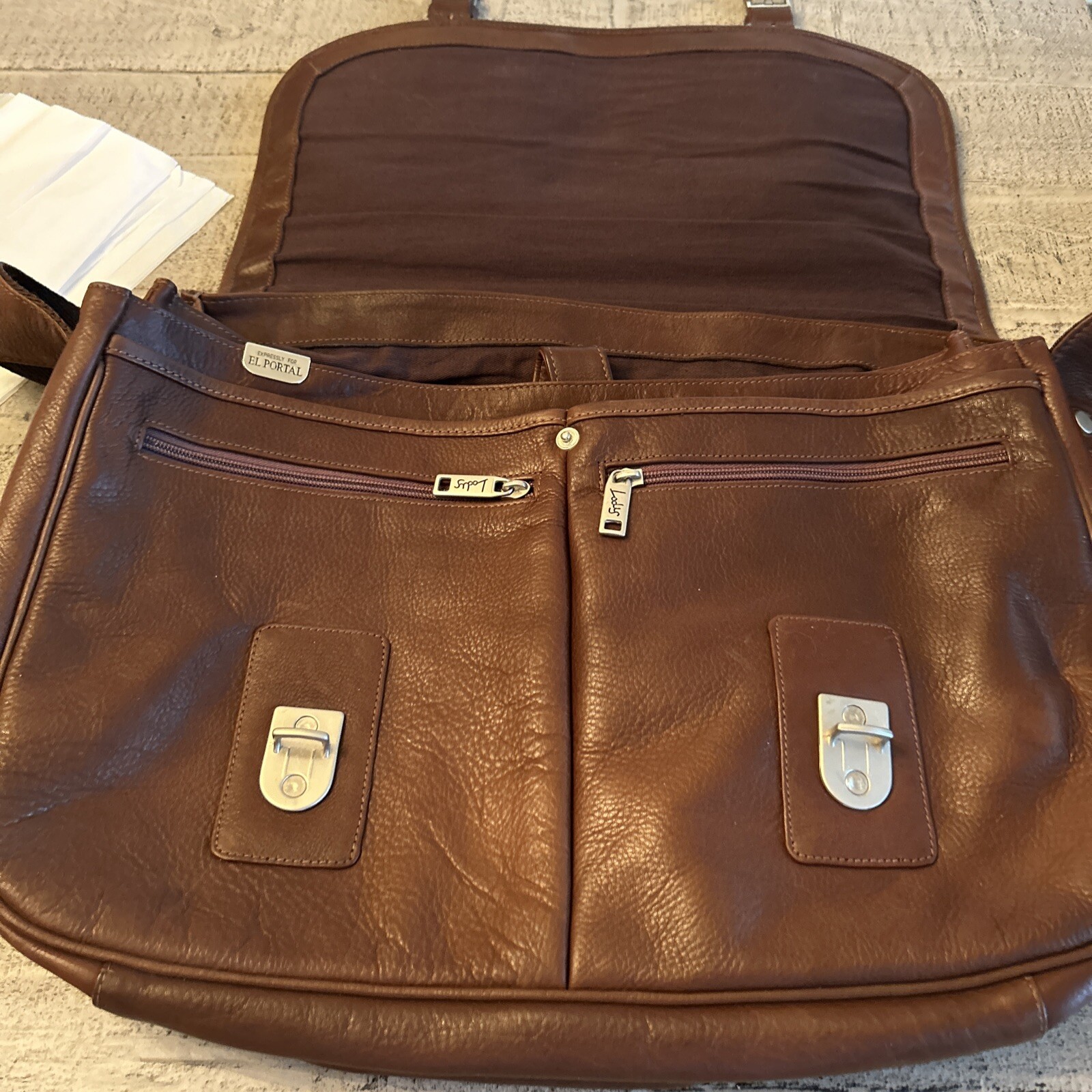 Lodis Cognac Briefcase Messenger Bag – Excellent condition, Luxury Leather