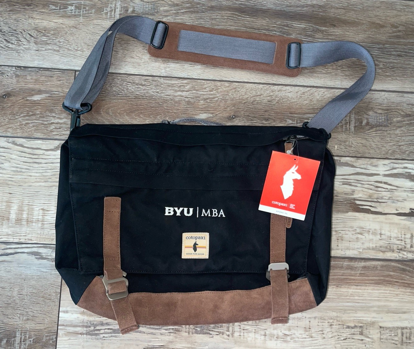 Cotopaxi Kpong 15 L Satchel Rugged Messenger Bag Black NWT! BYU Logo