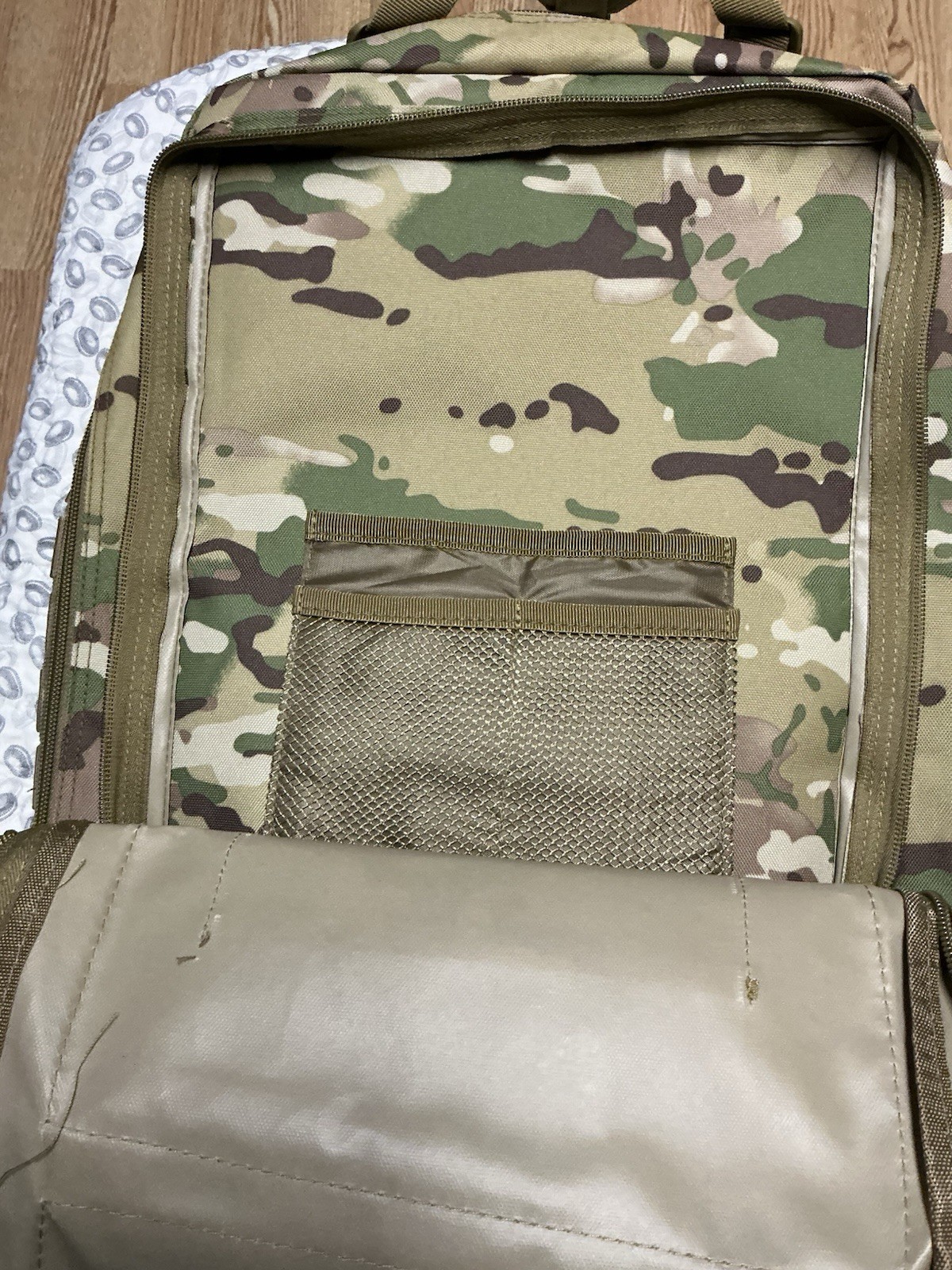 New Unbranded Large 14×19 Camo Backpack, Multiple Pockets