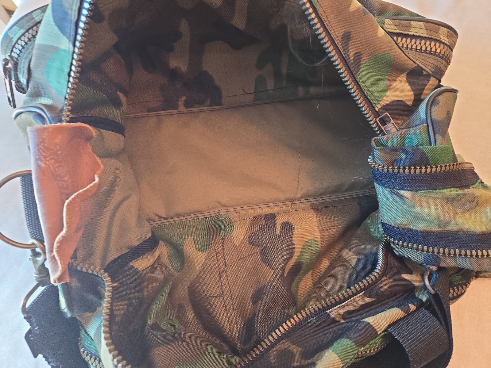 Vintage Camo Winchester Duffle Bag Single YKK Zipper Med Size 21x14x14” One Tear
