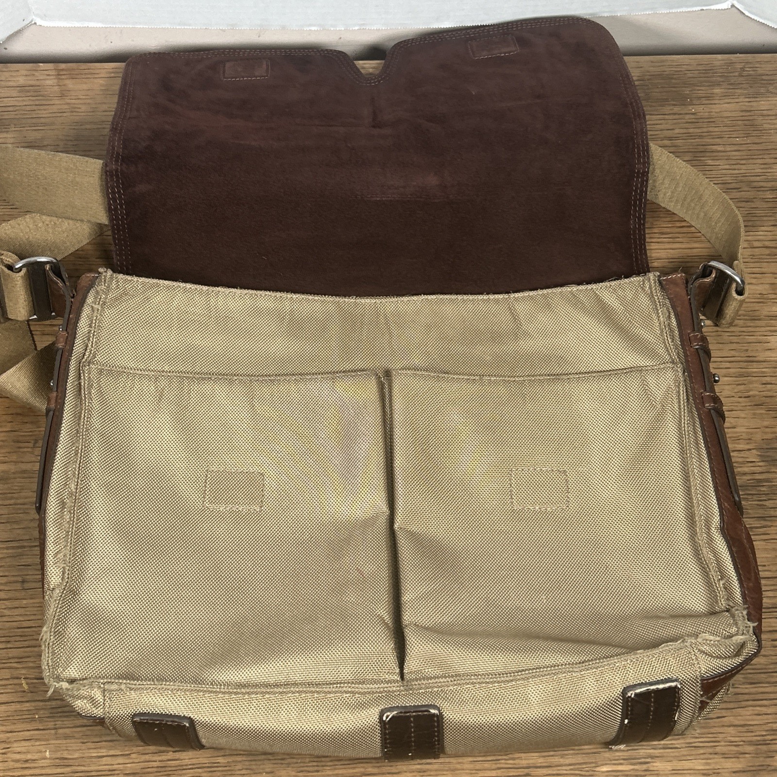 Fossil Messenger Bag Men’s Green Brown Nylon Leather Case Carry Distressed