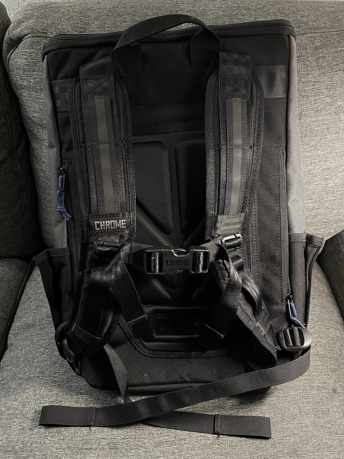Chrome Industries Volcan 31L Backpack Gray/Black Urban Commuter Bag