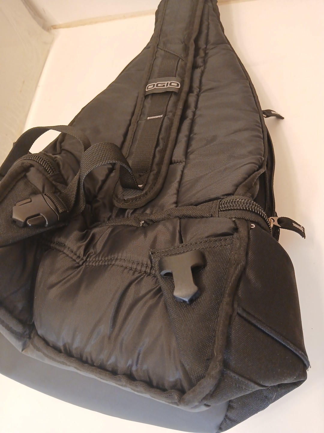 OGIO Travel Small Sling Bag Crossbody Bags Backpack