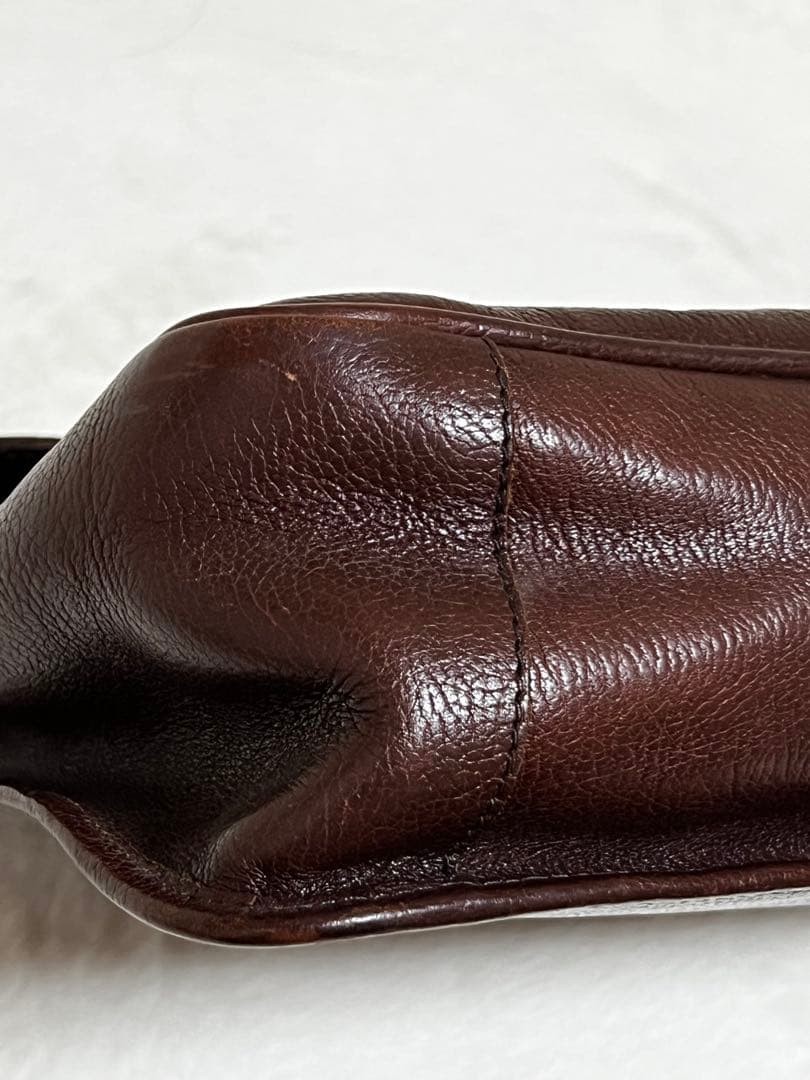 ILBISONTE Second Bag Clutch Leather 34cm x 21cm Pre-owned Rare Design