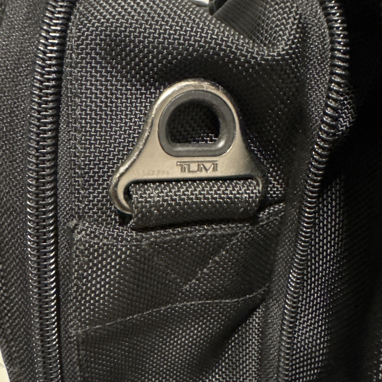 Tumi Alpha Ballistic Nylon 18″ Boarding Tote Bag CarryOn Laptop Black -Free Ship
