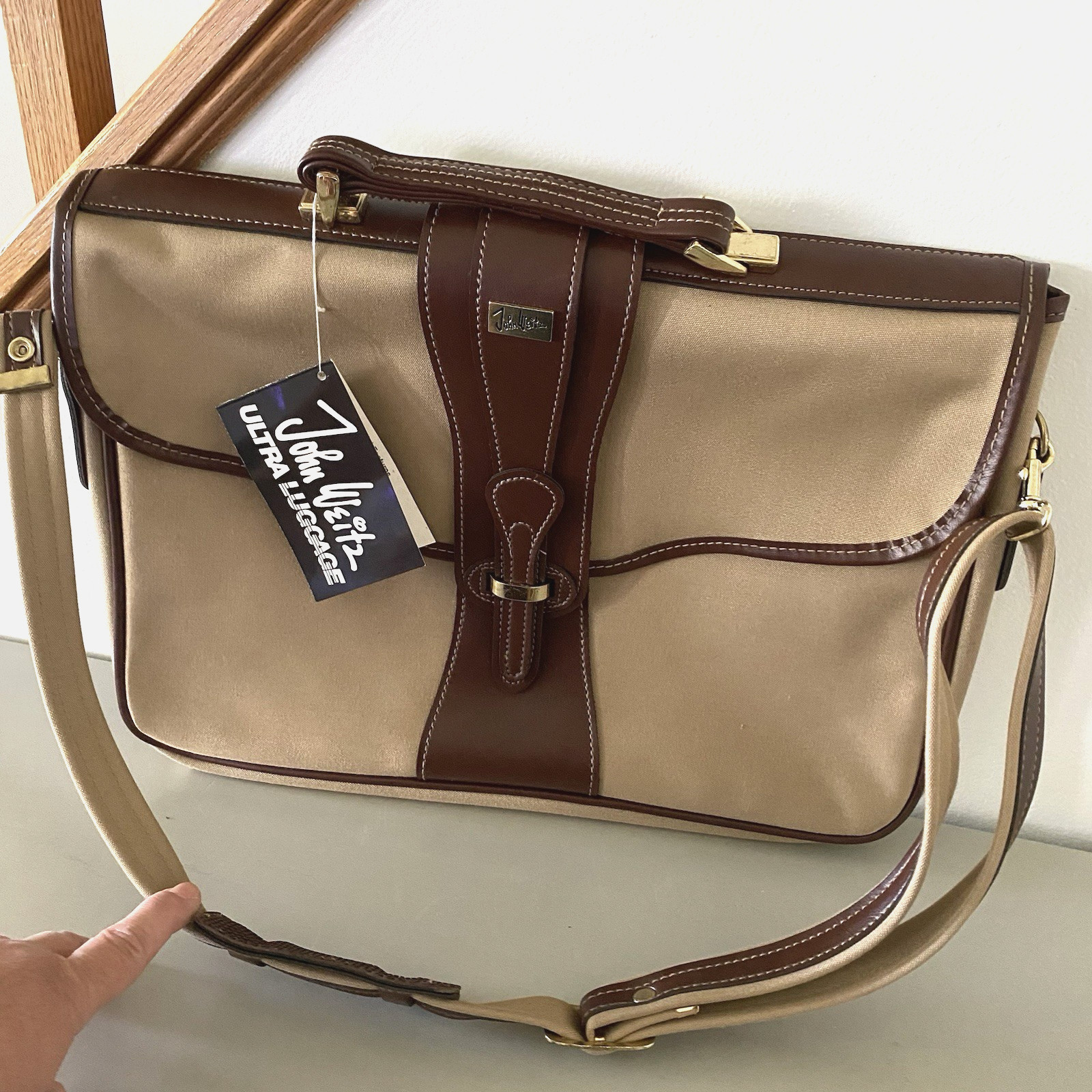 Vintage John Weitz Tan Canvas Messenger Bag Satchel Work Office Academia Preppy