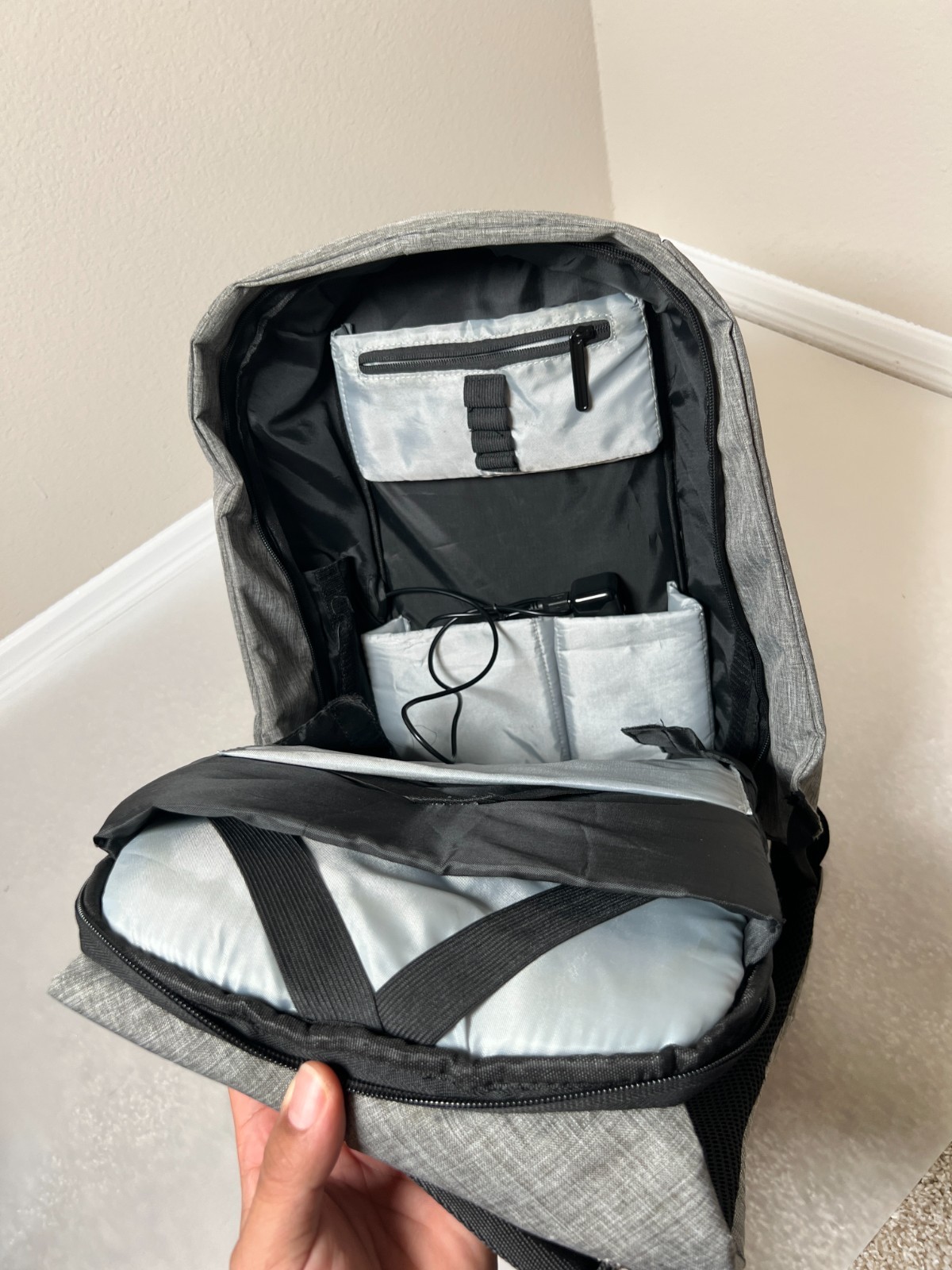 Anti-Theft Backpack Secure Travel Carry On Laptop Bag USB Port