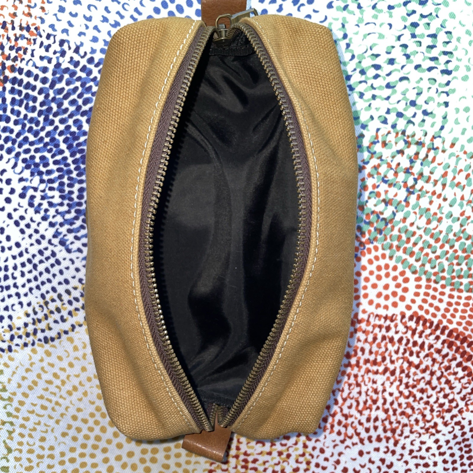 Rutter’s Toiletry Bag Durable Canvas Upper & Branded Leather Base Brand New