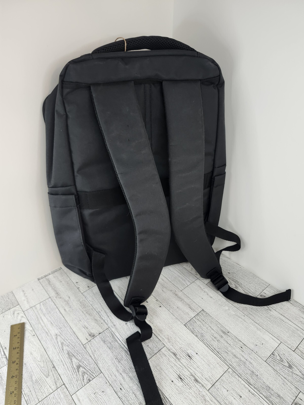 Leeds Black ~ Brand NEW Backpack ~ 18 x 12 x 6, Laptop bag, hiking, dual pouch.