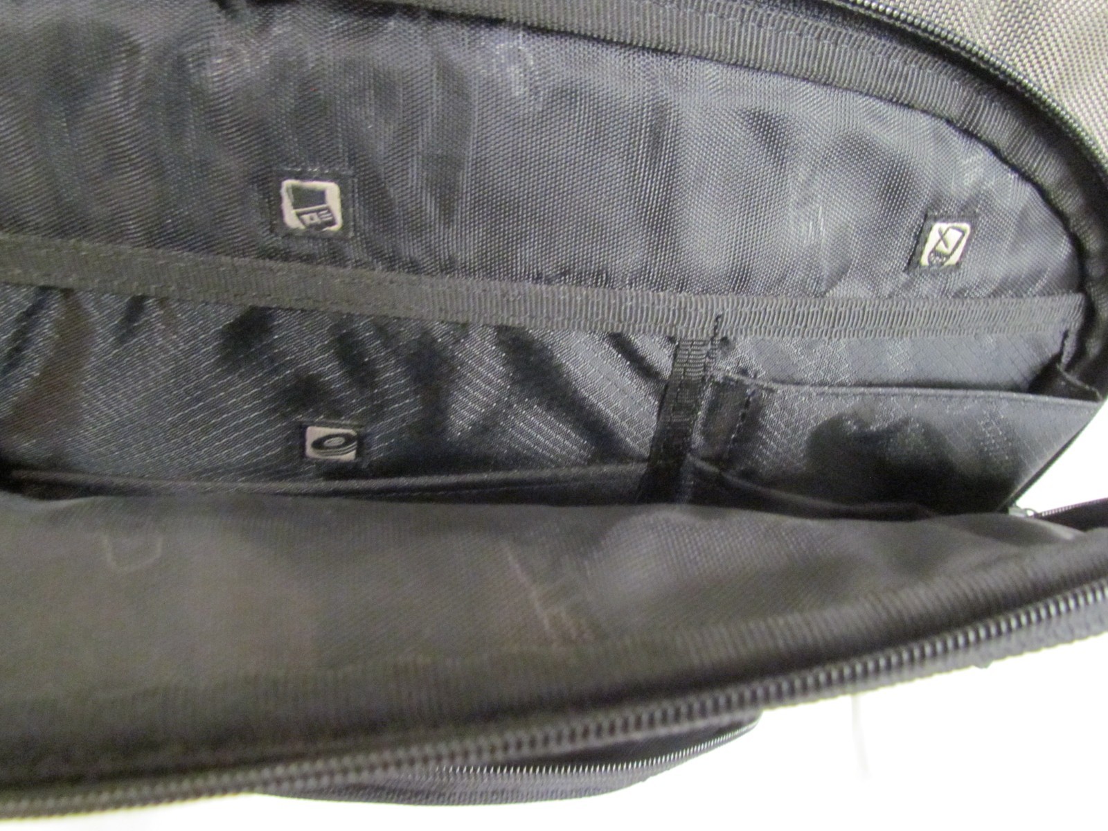 OGIO Tech Specs Work Bag Padded Laptop Briefcase Messenger School Travel