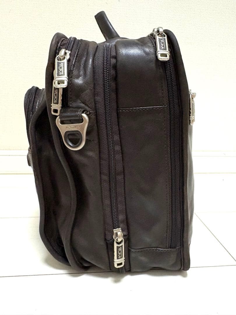 TUMI Briefcase Business Bag All Leather Brown