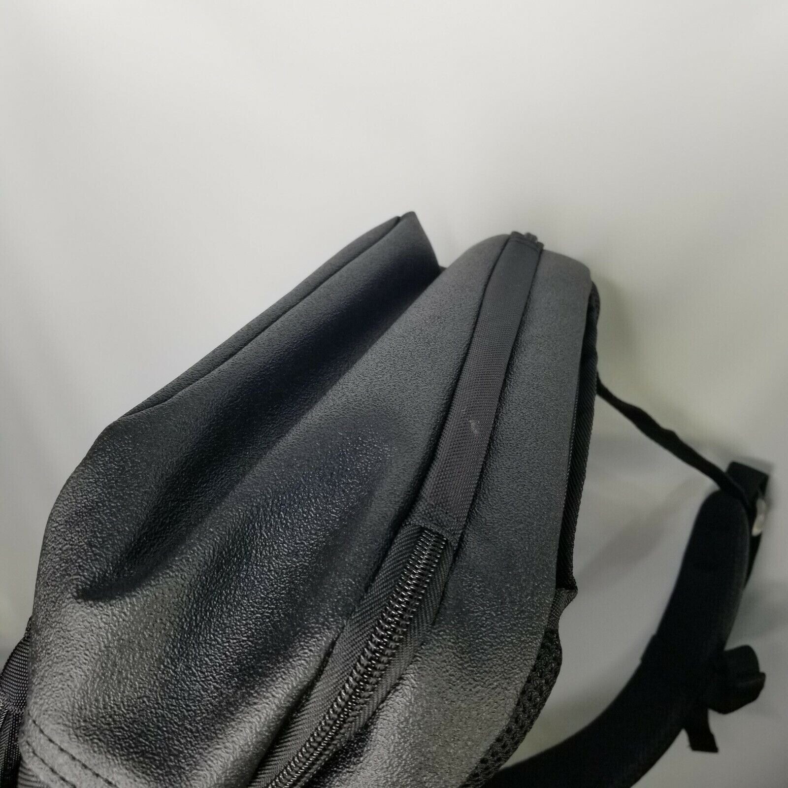 Targus Revolution 14″ Laptop Backpack Black TSA Checkpoint Friendly TEB012US