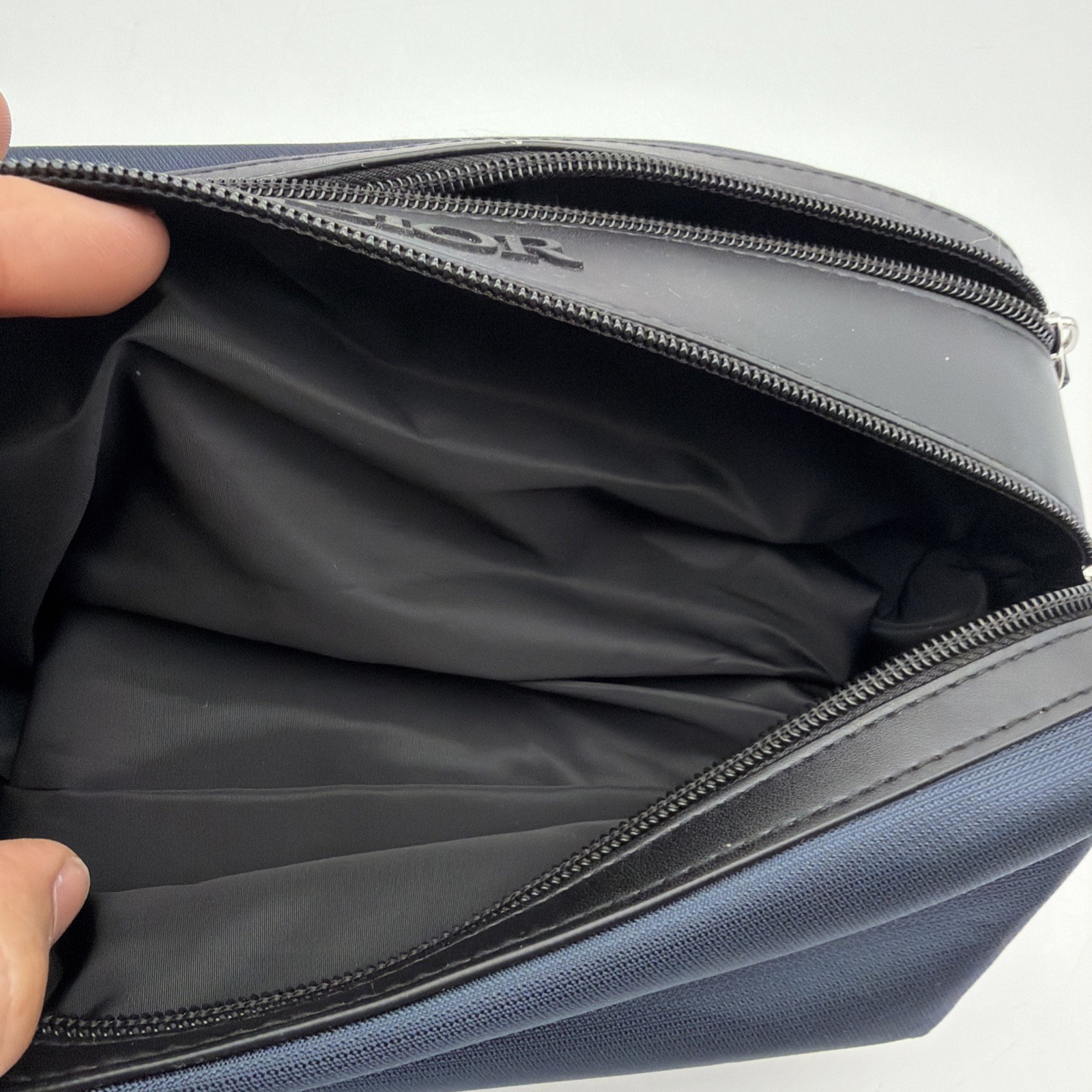 NIB Dior Navy & Black Toiletry Bag Dopp Kit Pouch Travel Case Dual Zipper NEW