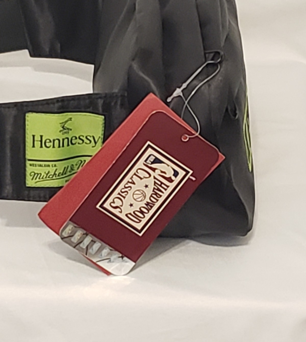 Mitchell & Ness NBA Hennessy Neon Concrete Fanny Pack Waist Bag Black One Size