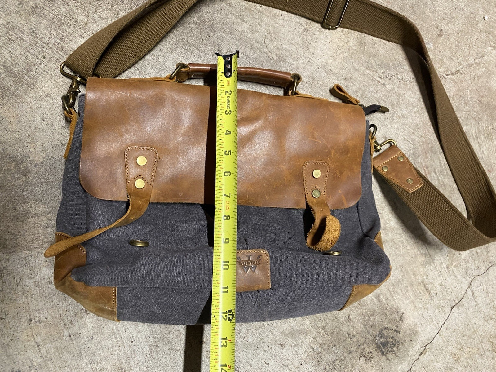WOWBOX Brown Messenger Bag Adjustable Strap Magnetic Zip Inner Outer Pockets