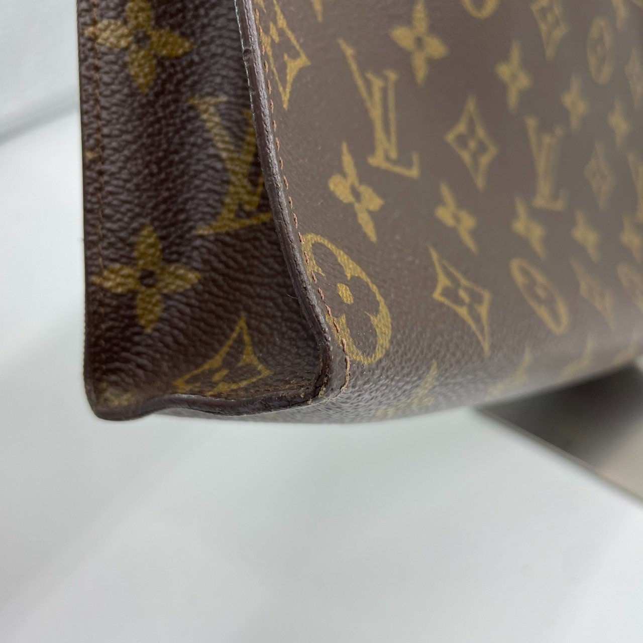 Auth Louis Vuitton Monogram Pochette Toilette 26 Clutch Bag M47542 （E153）