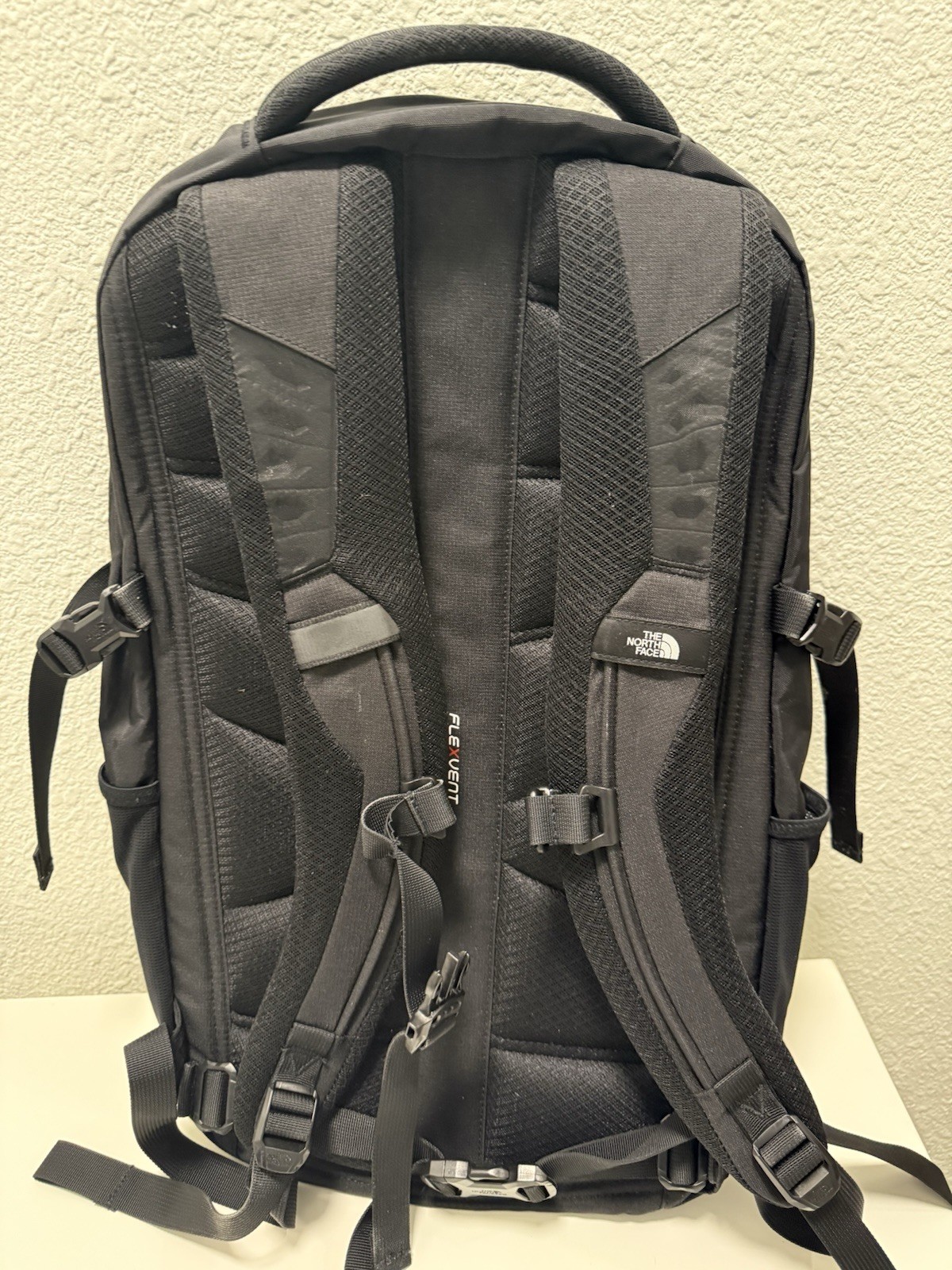 The North Face Fall Line Backpack 28L Black Laptop Bag FlexVent Robinson Logo
