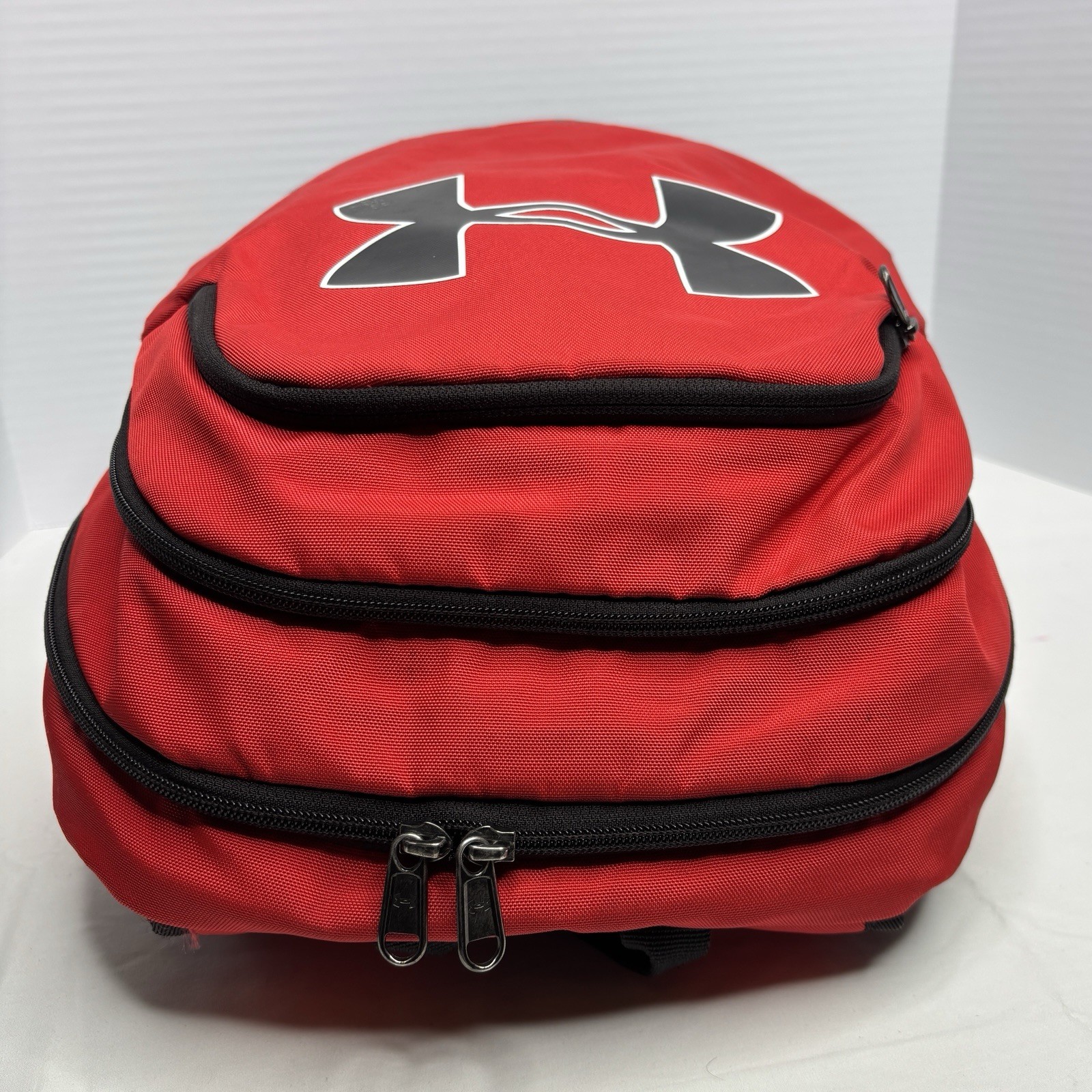 Under Armour Storm 1 Red Black Backpack Gym Heat Gear Zip Around
