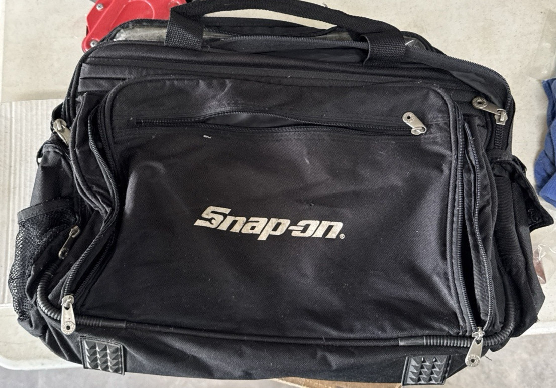 Snap-on Tools Sales Duffle Bag Heavy Duty Many Pockets Used