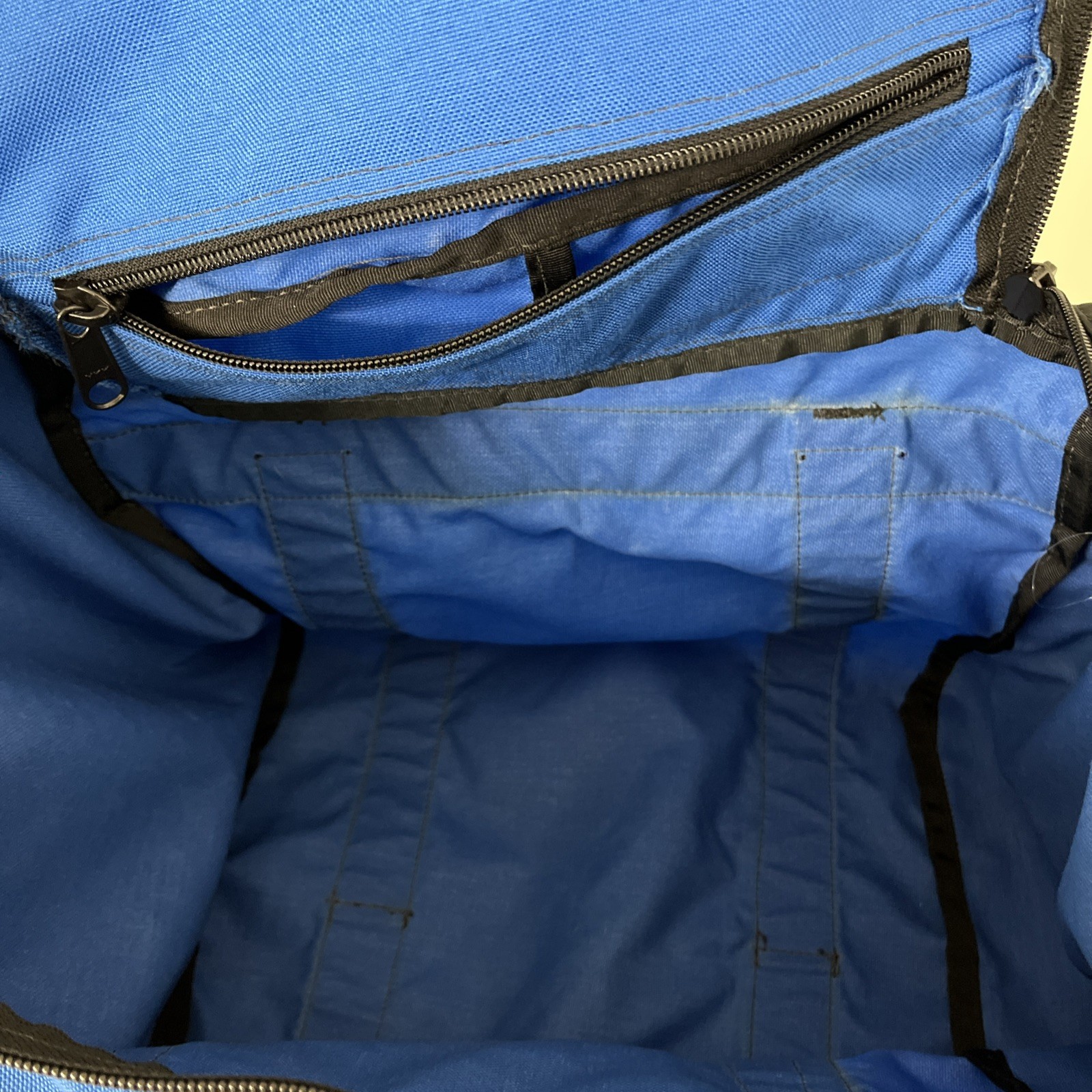 L.L. Bean Blue Fabric Zip Around Outdoor Adventure Duffle Bag