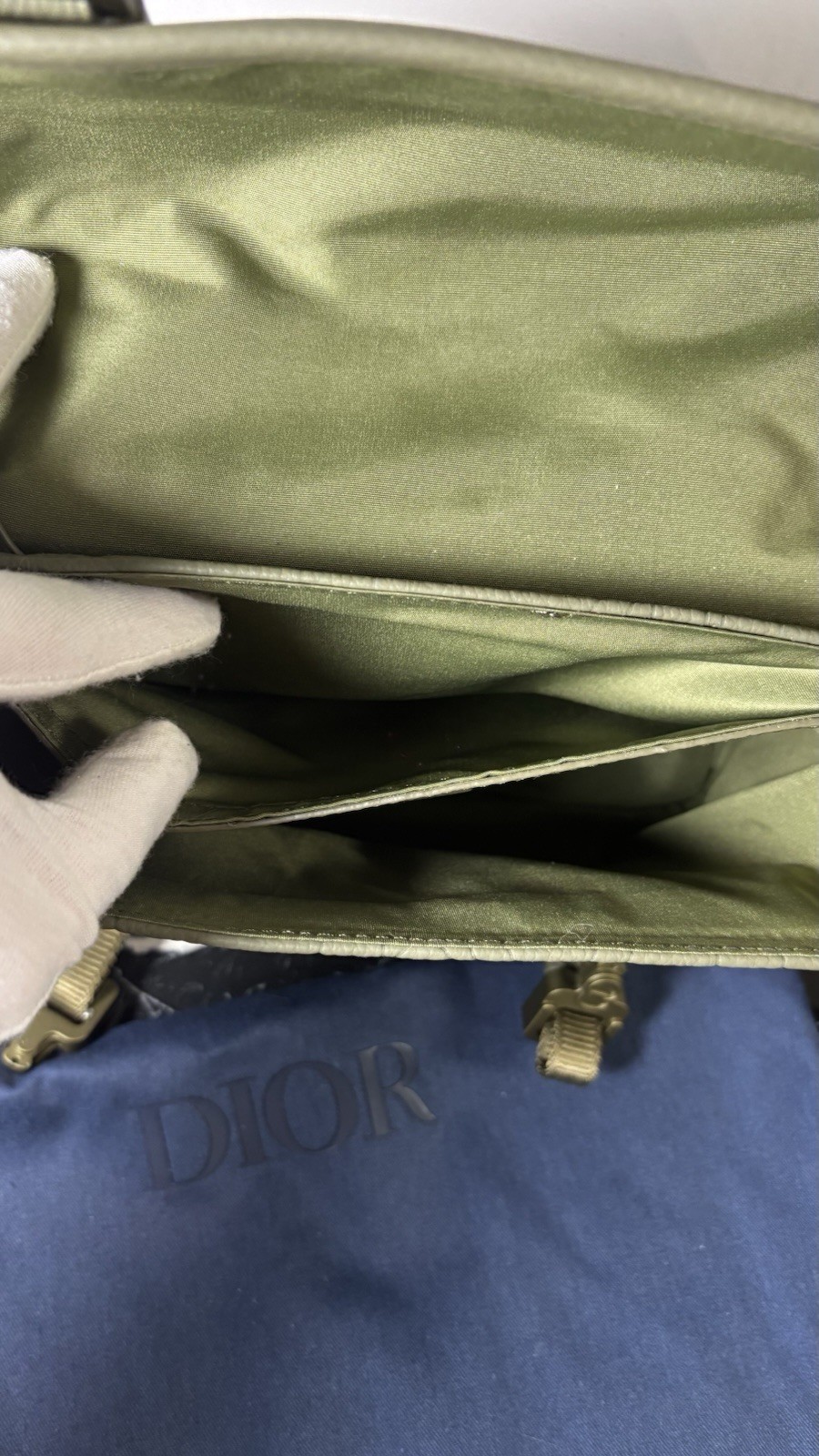Authentic DIOR Green Gravity Grained Calf Leather Hit The Road Messenger Bag