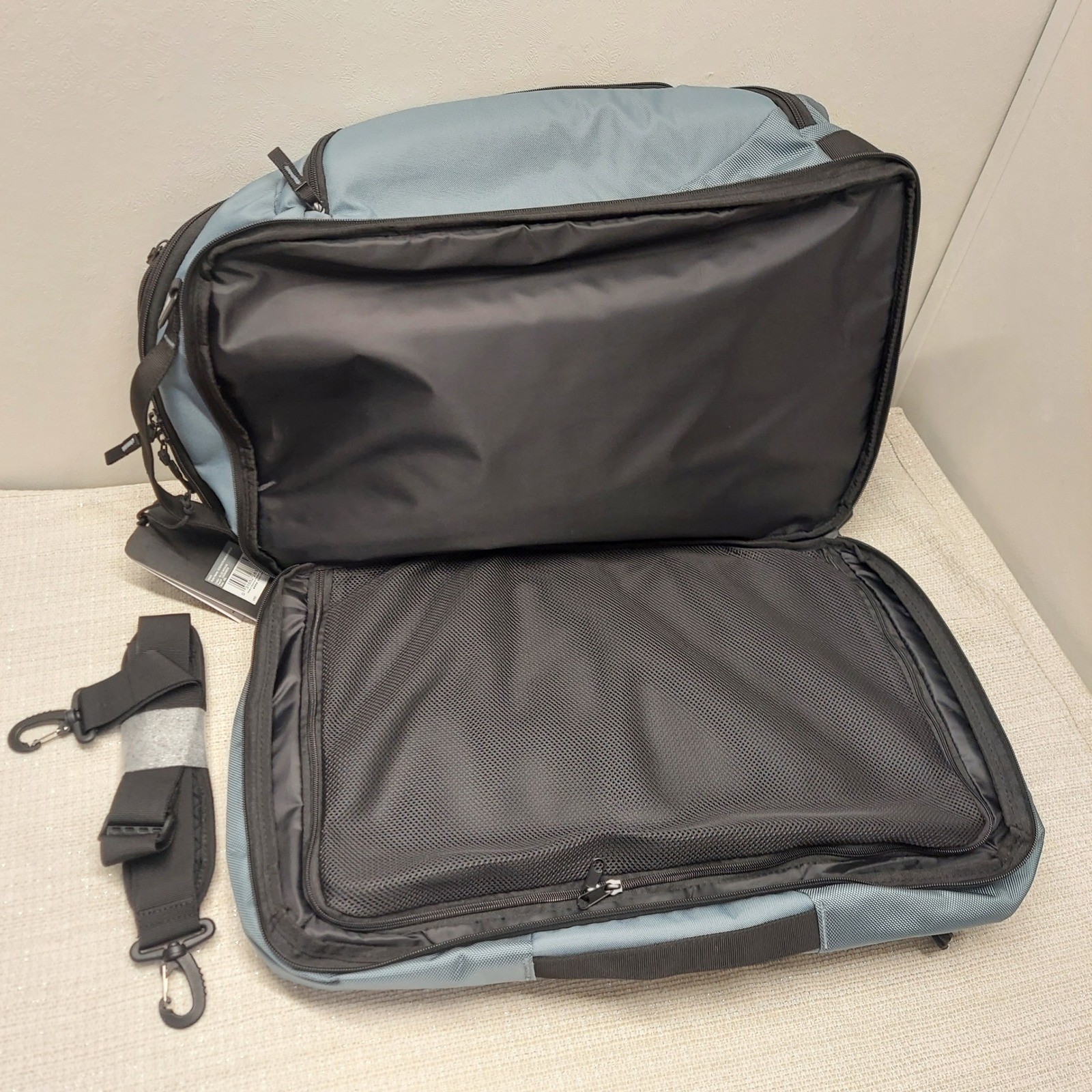 NWT OGIO Pace Pro Max Travel Duffel Pack 45L Blue Mirage 5923049OG Backpack