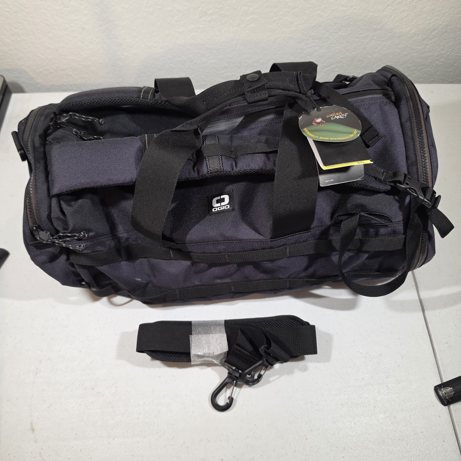 OGIO Convoy 32 Duffel Pack Convertible Backpack Travel Bag NWT New Old Stock 32L