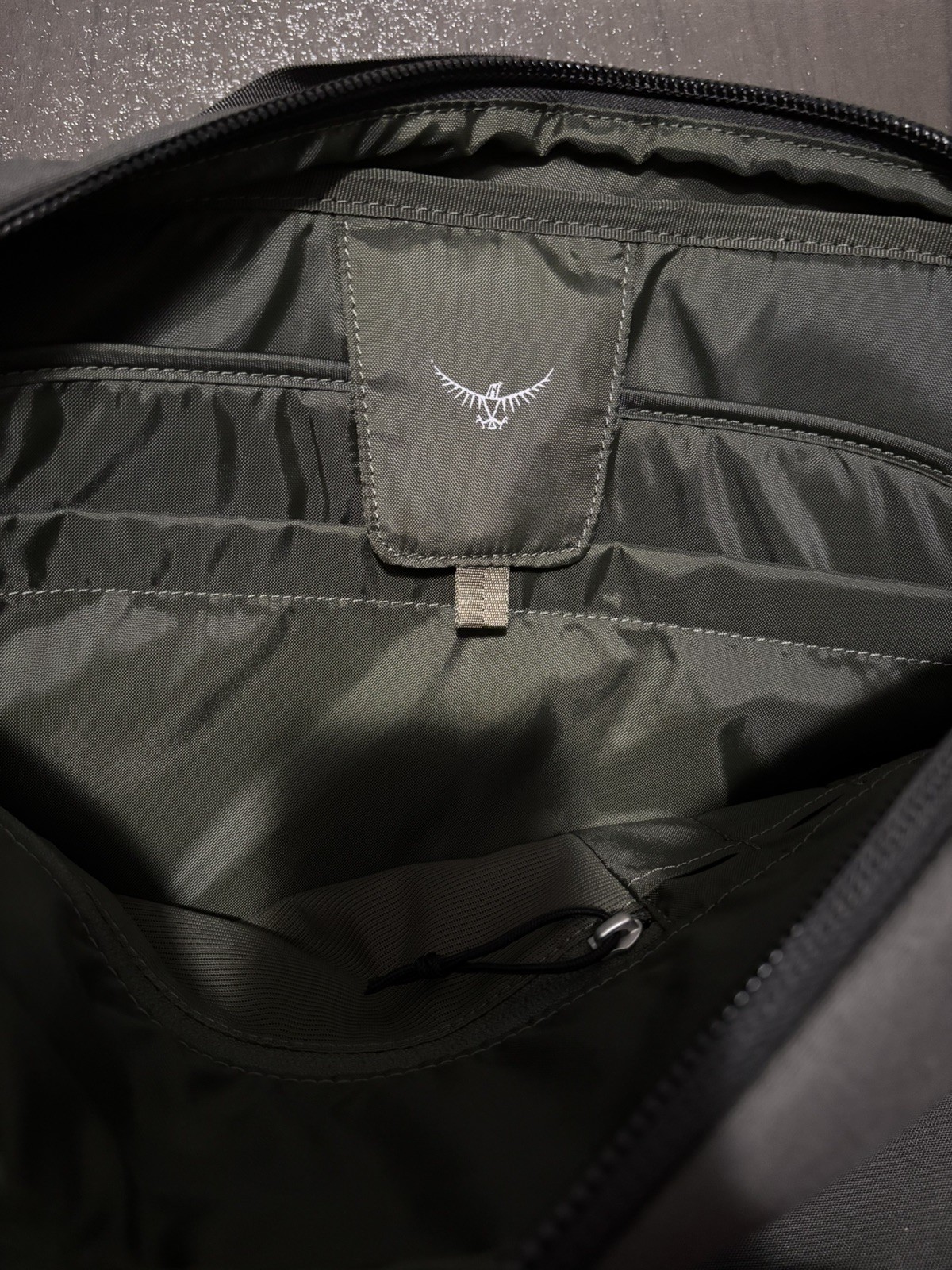Osprey Arcane Brief Pack Messenger Bag Laptop Bag Stonewash Black 20L NEW