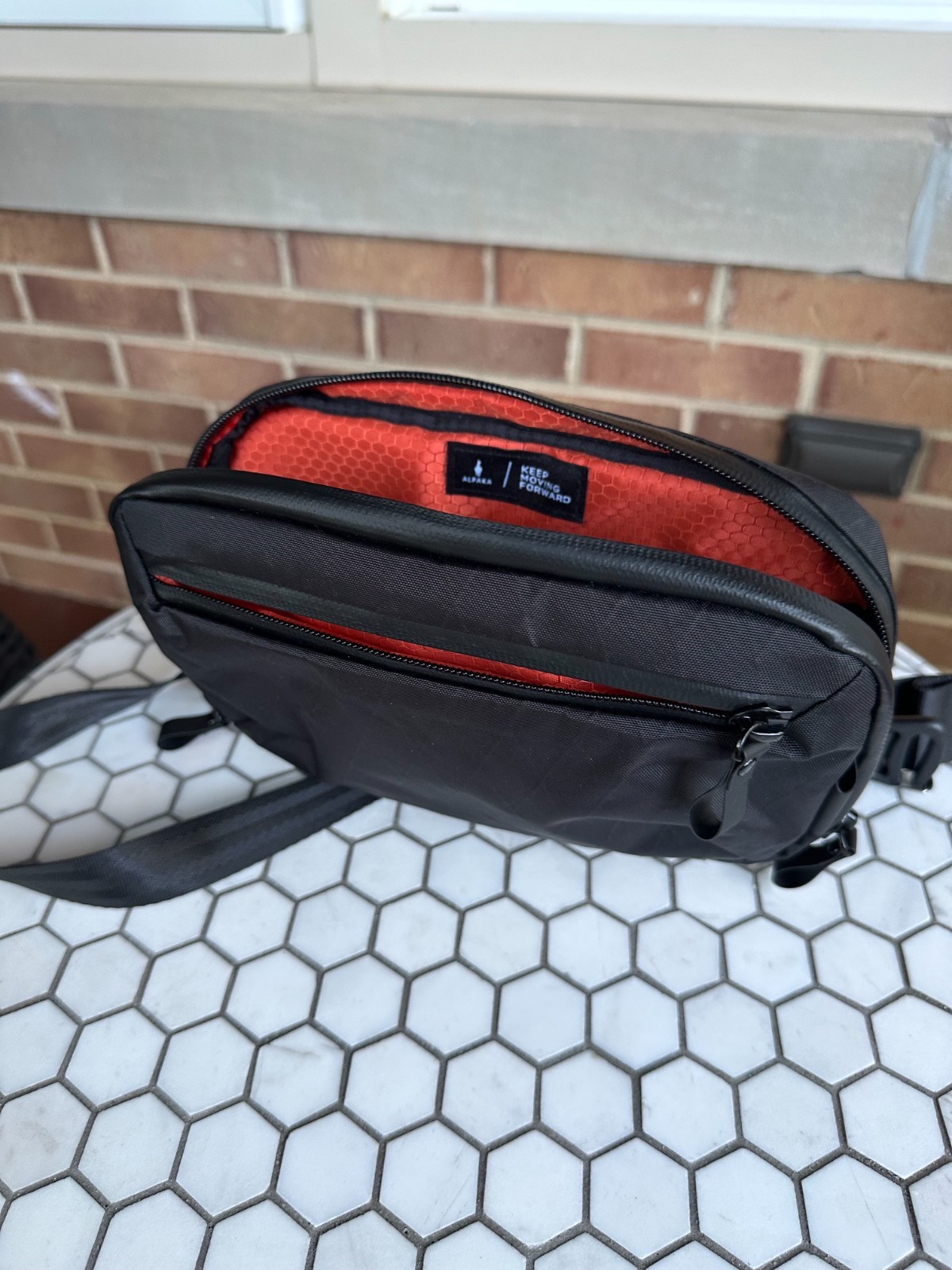 Alpaka Elements Tech Case Mini Sling – Brand New – Xpac VX42 – Bonus Strap