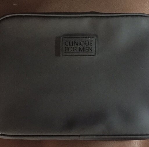 CLINIQUE FOR MEN BLACK TOILETRY BAG IDEAL FOR OVER NIGHT TRIP OR VACATION NEW