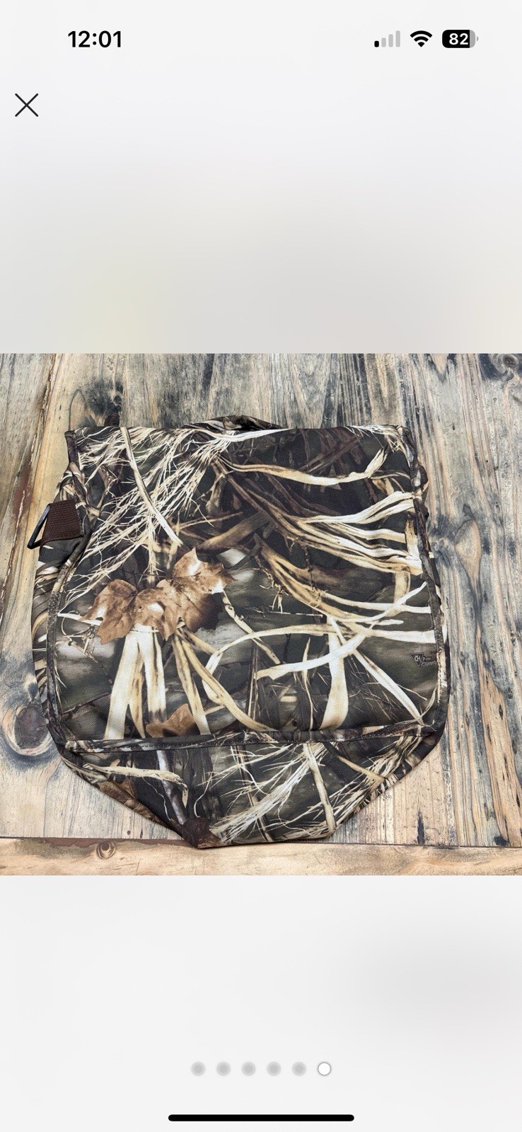 Red Head Messenger Camo Bag With Multiple Pockets