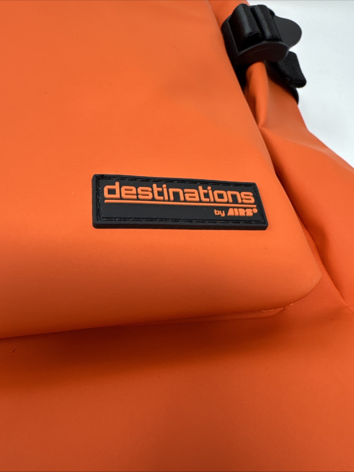 Airs Bold Expandable Travel Backpack Orange Roll Top Laptop Bag NWT Destinations