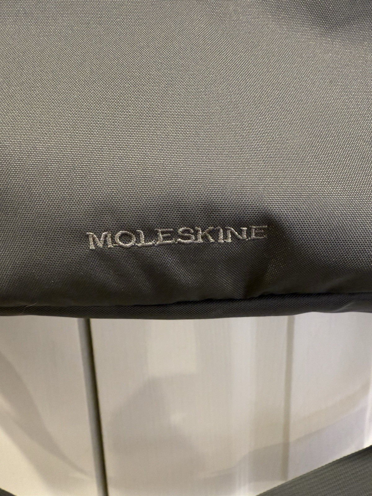 Moleskin Digital Device Bag /Gray Fabric