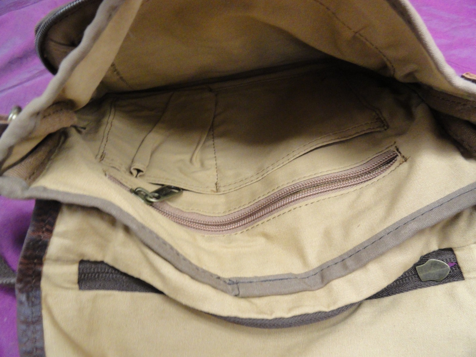 Duluth Trading light brown canvas & leather Satchel messenger bag 13″ x 13″