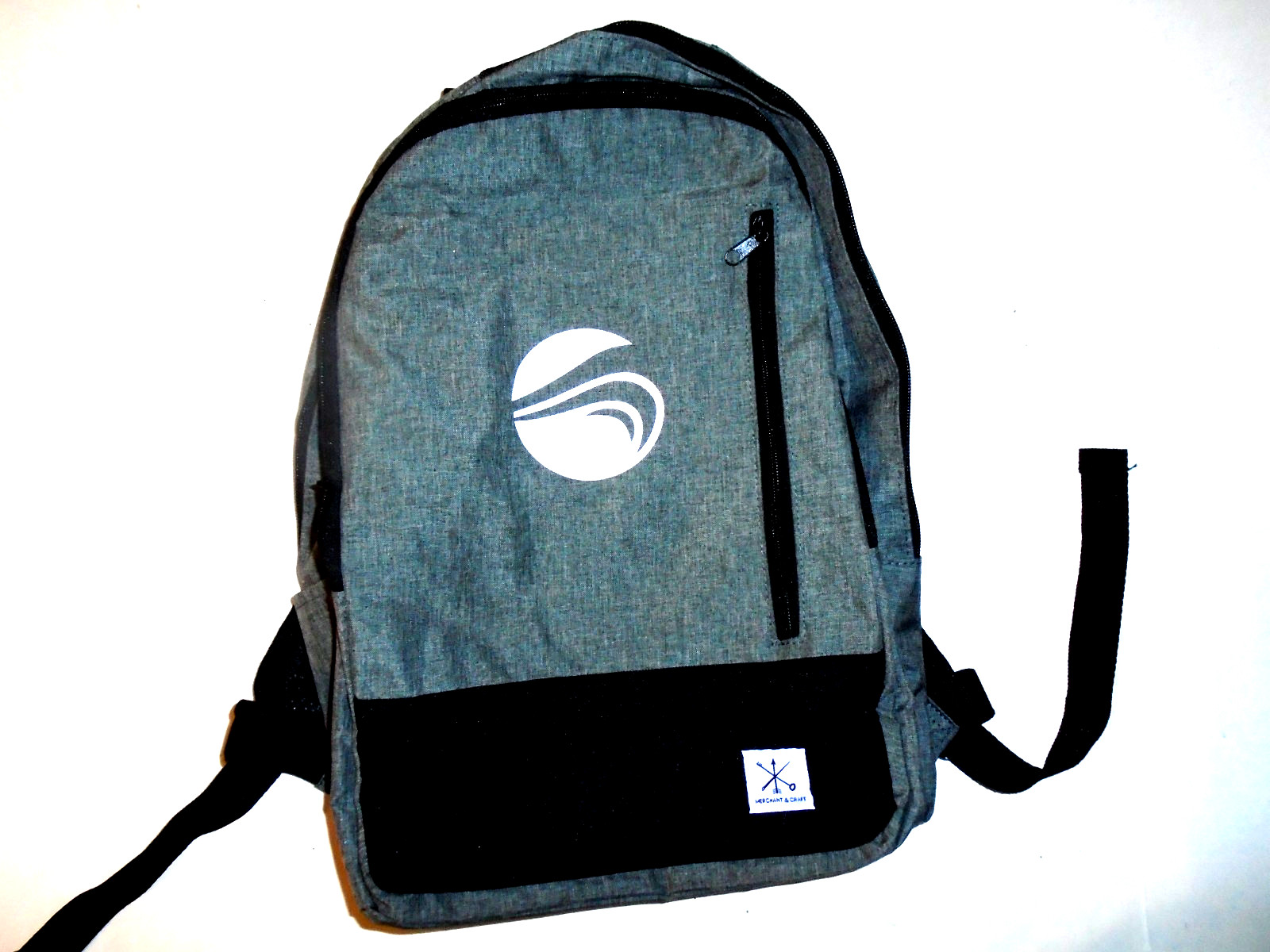 Merchant & Craft GREY CANVAS BACK PACK I8 INCH COMPUTER FRONT ZIPPER PADDED BACK