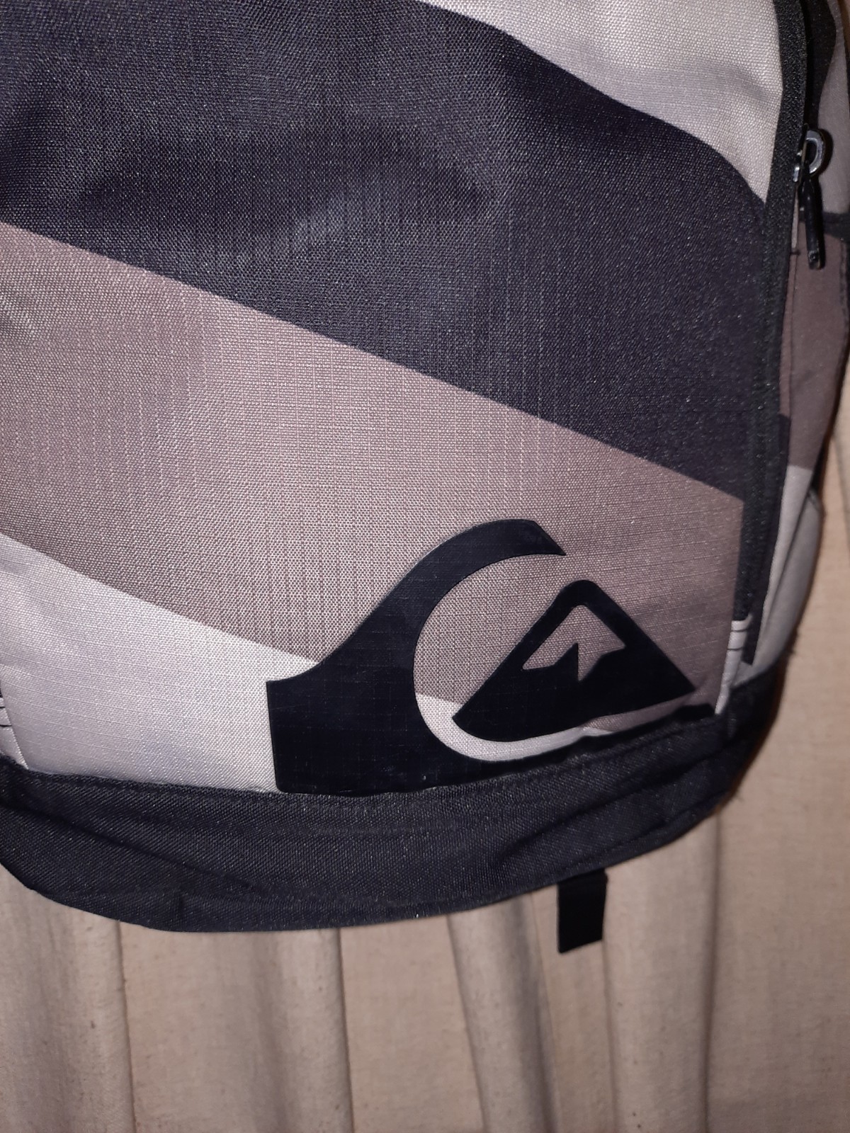 Quicksilver Backpack Black Gray Striped Book Bag School Surf Beach
