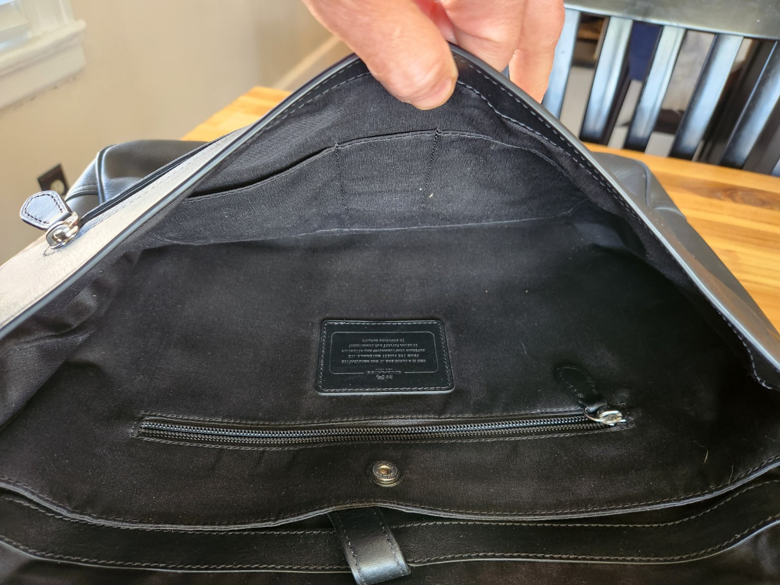 Quality Coach Leather Perry Flap Black Briefcase/Laptop Bag Lock Closure