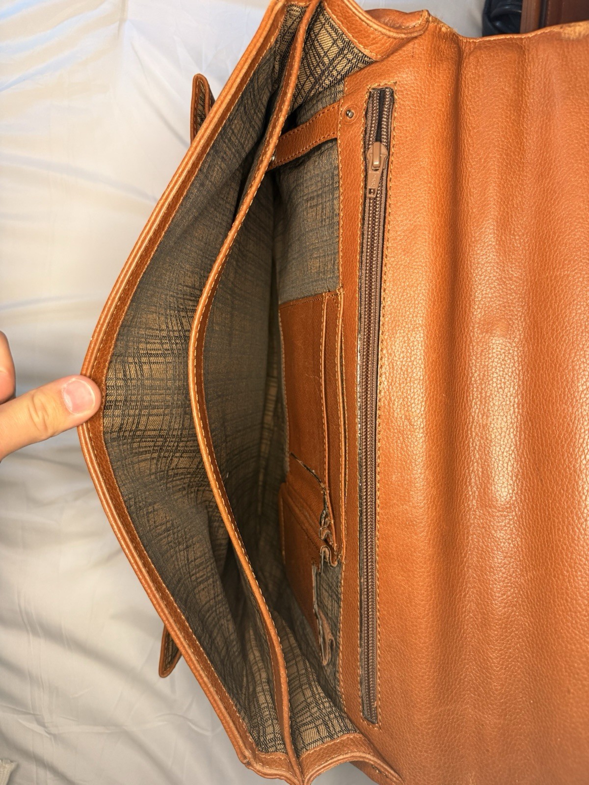Sakito Men’s Brown Large Briefcase/Document Case Top Handle Buckle