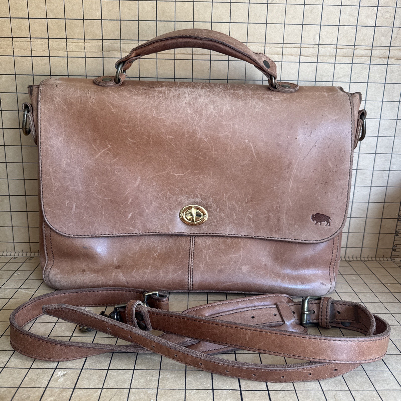 Buffalo Jackson Trading Co. Leather Laptop Messenger Briefcase Bag w/Strap