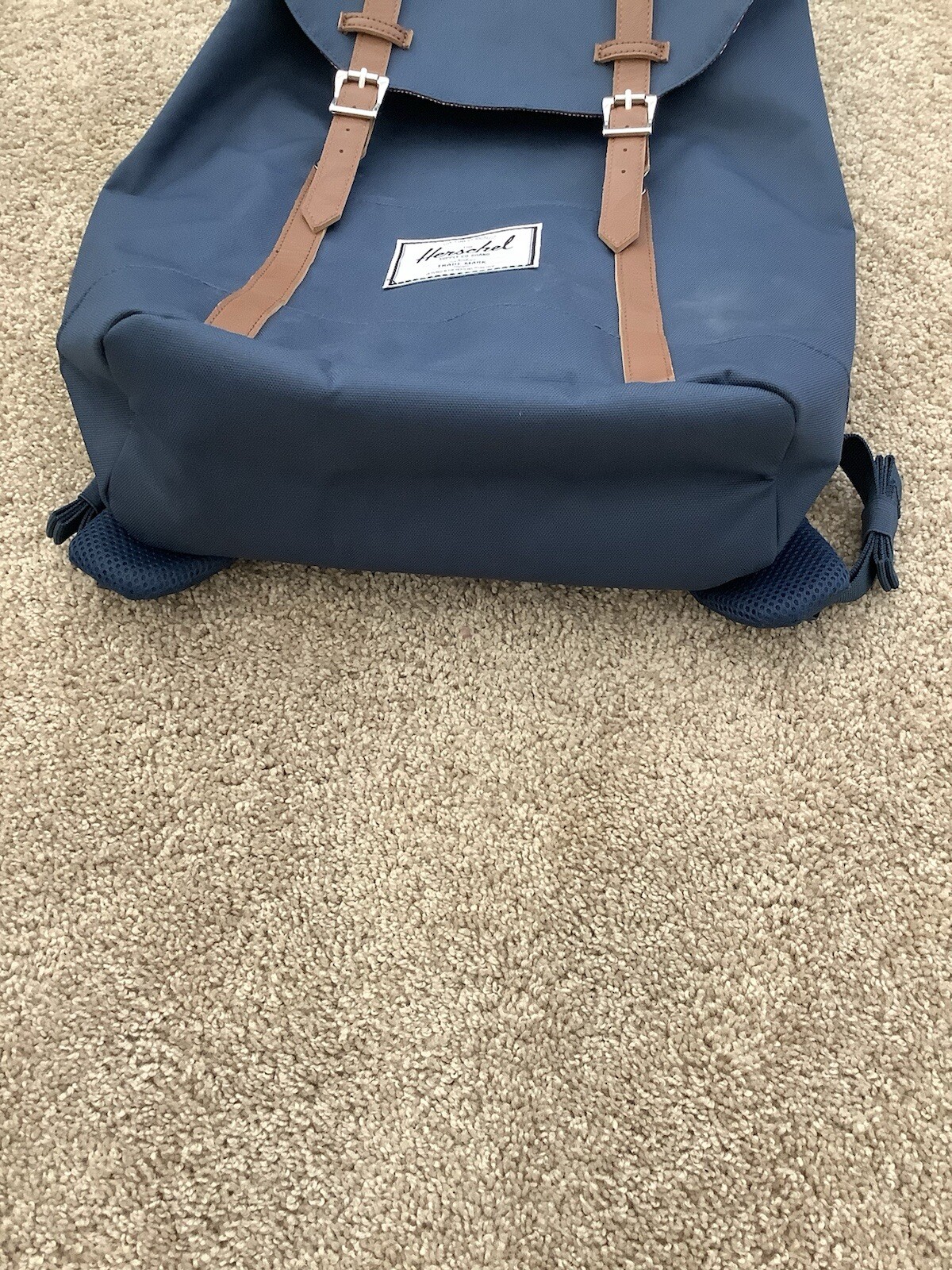 Herschel Retreat Computer Laptop Backpack Navy Unisex Faux Brown Leather NWOT
