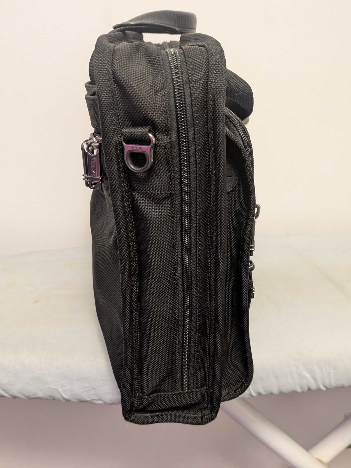 Tumi Alpha Ballistic Nylon Laptop Briefcase Carry Top Handle Shoulder Strap