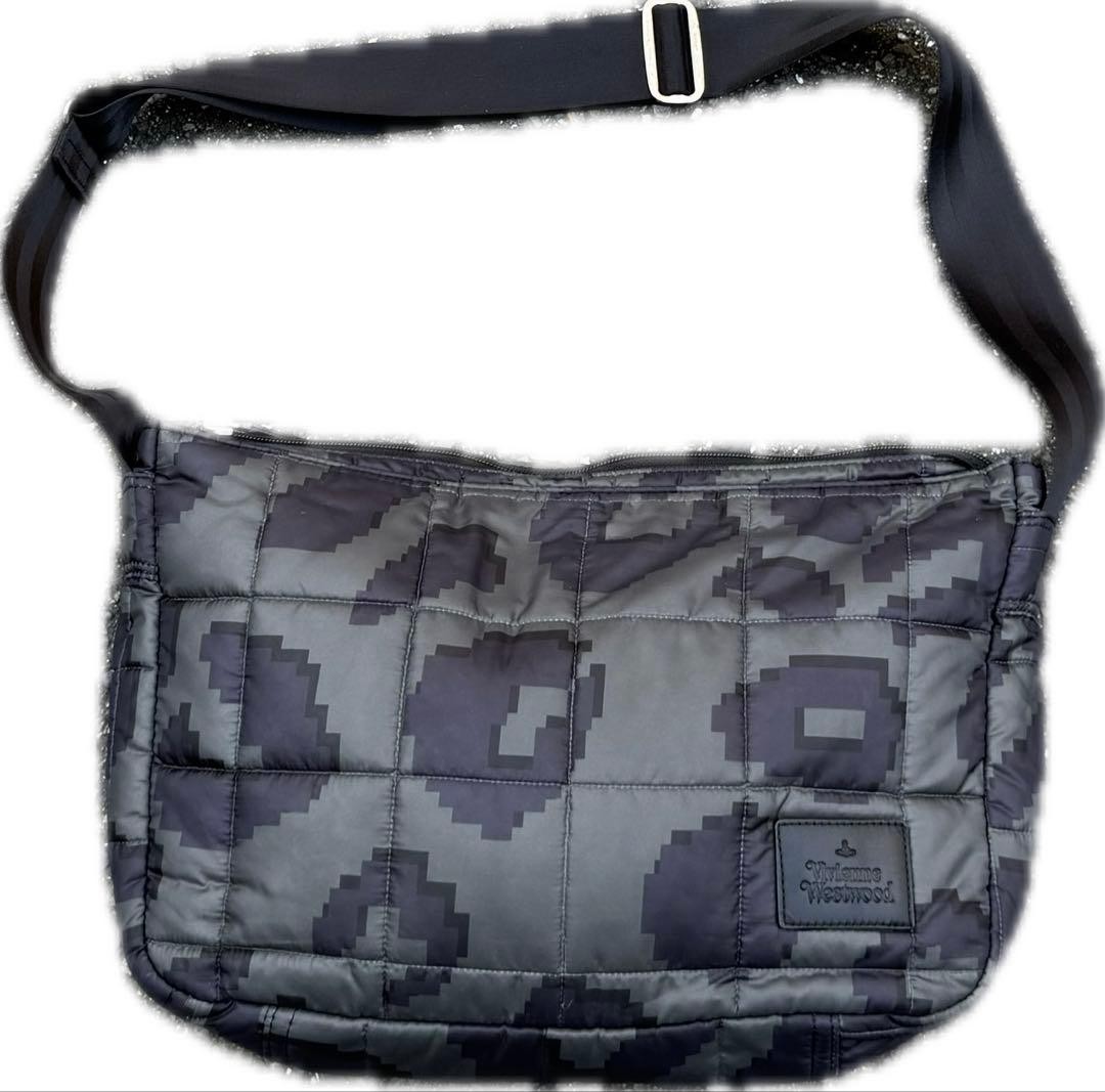 Vivienne Westwood Nylon Shoulder Bag Men’s Size 42cm Vintage Authentic