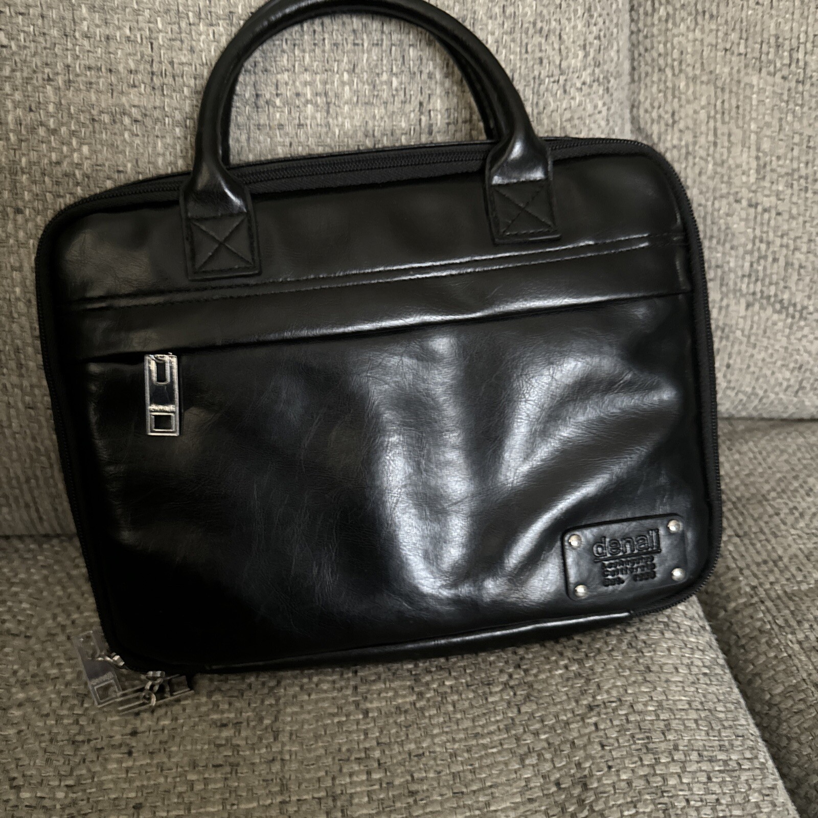 DENALI Padded Black Messenger/Tablet Bag w/ Handles Case Tote CD Holder